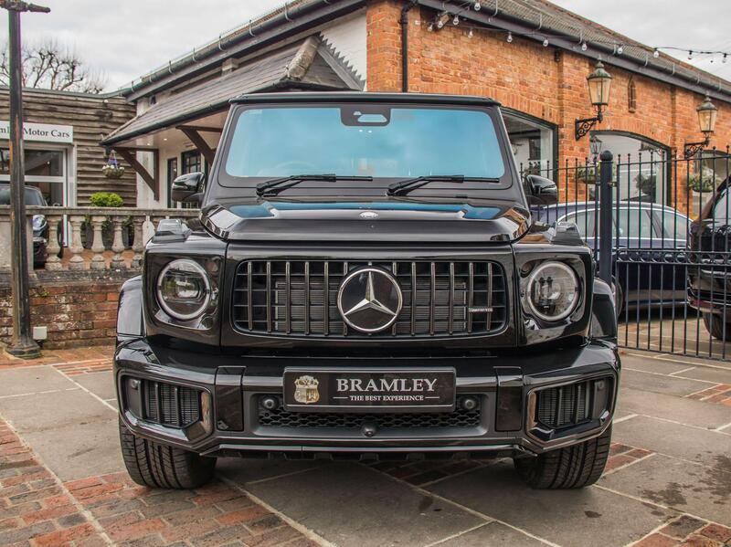 Mercedes-Benz G Class view 5
