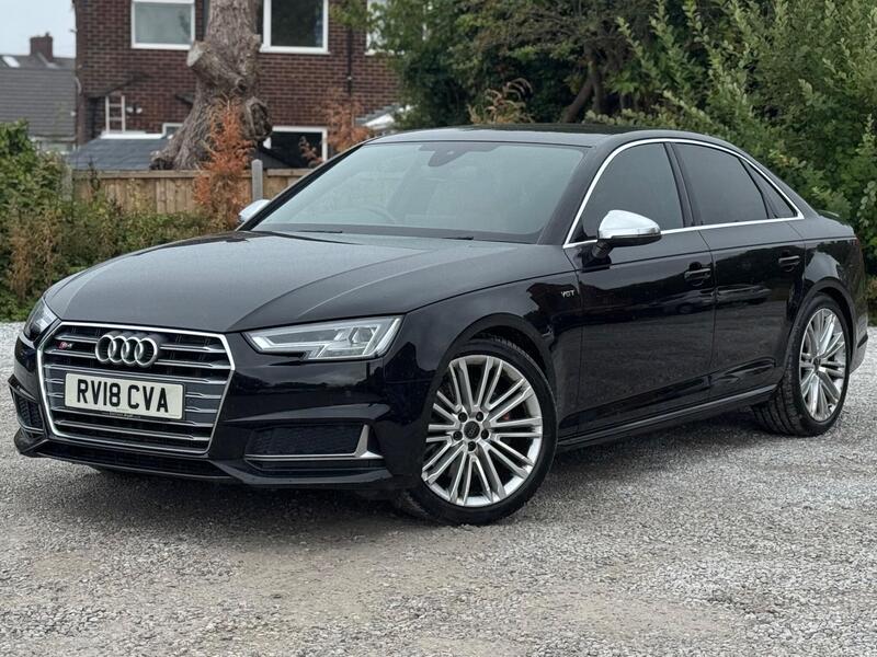 Audi S4 view 2