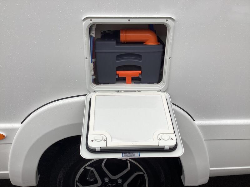 Auto-Trail Imala 730 — image 14