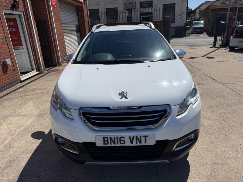 Peugeot 2008 view 7