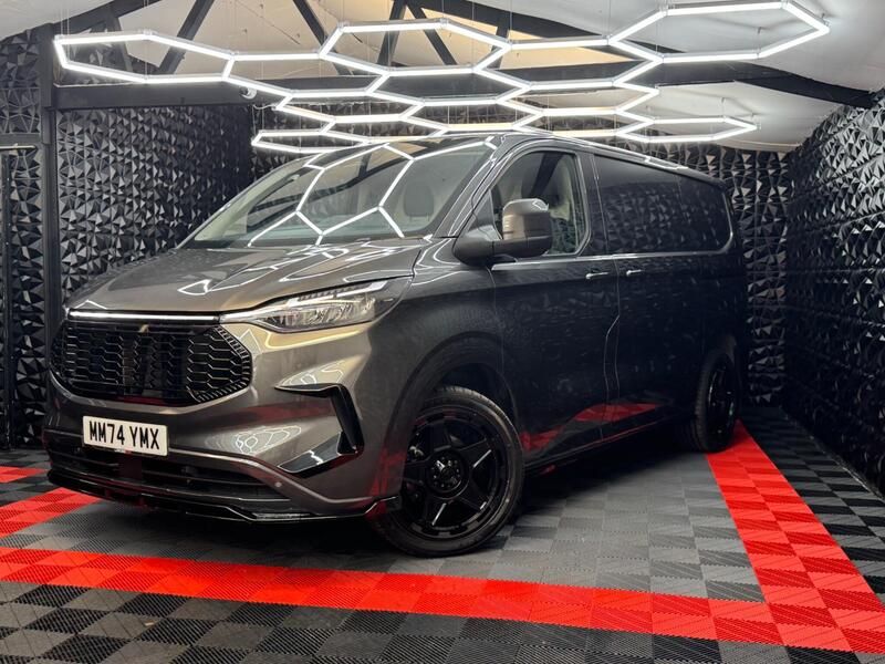 2024 Ford Transit Custom - exterior