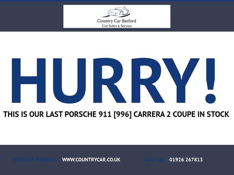Porsche 911 view 17