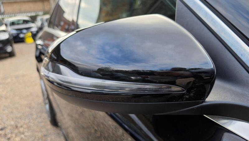 Mercedes-Benz C Class 2.1 C300dh AMG Line (Premium Plus) G-Tronic+ Euro 6 (s/s) 4dr thumbnail 12