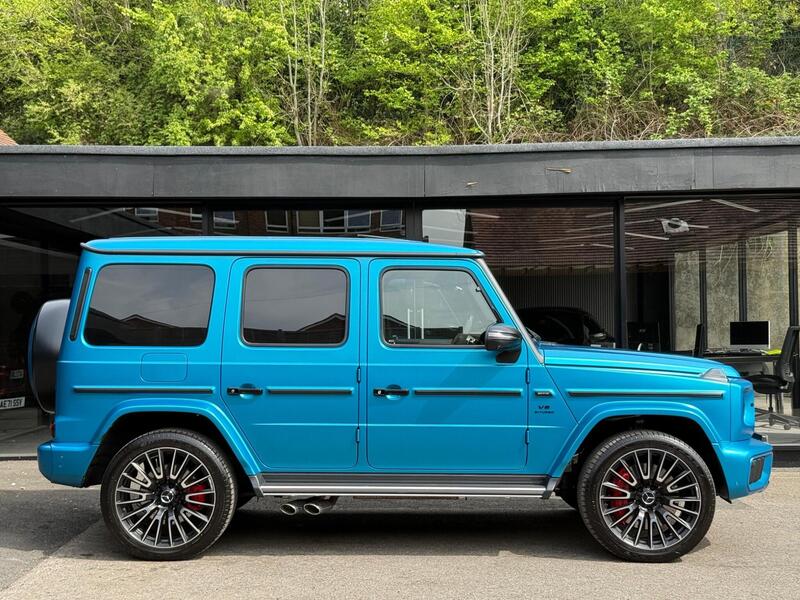 Mercedes-Benz G-Class view 3