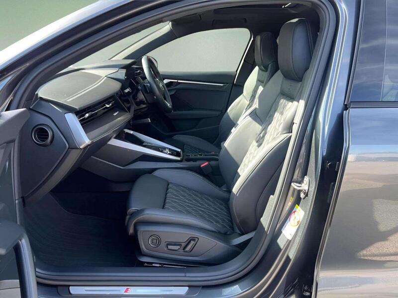 Audi Audi S3 view 5