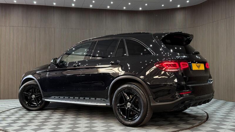 Mercedes-Benz Mercedes-Benz GLC view 2