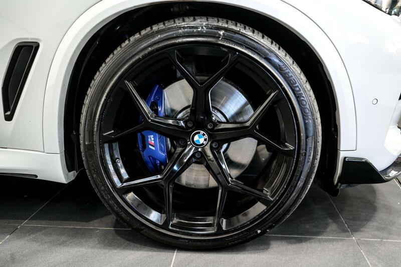 BMW X5 BMW X5 view 7