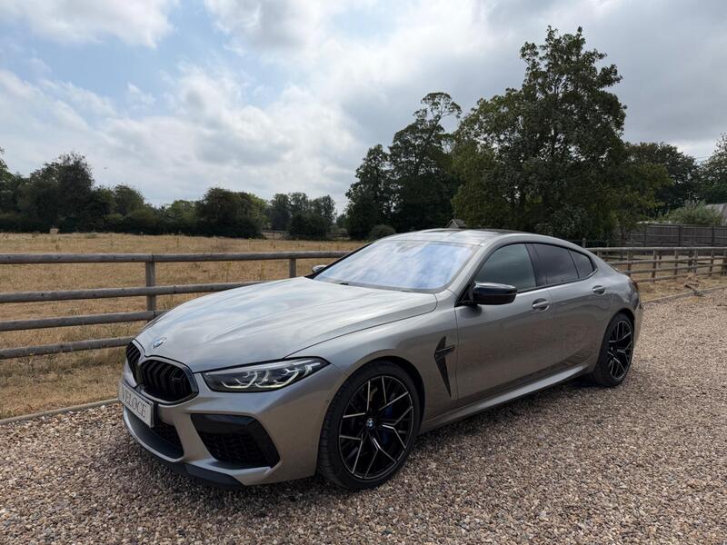 BMW M8 view 3