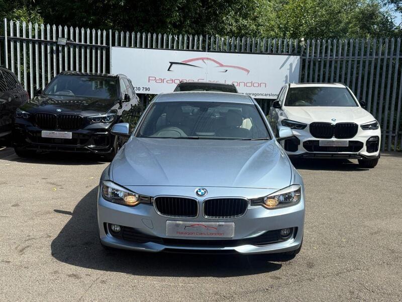 BMW 3 Series view 6