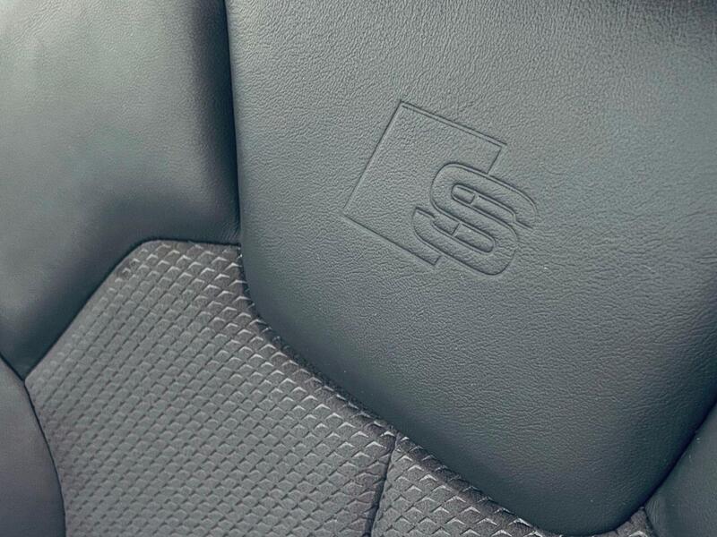 Audi Q5 view 5