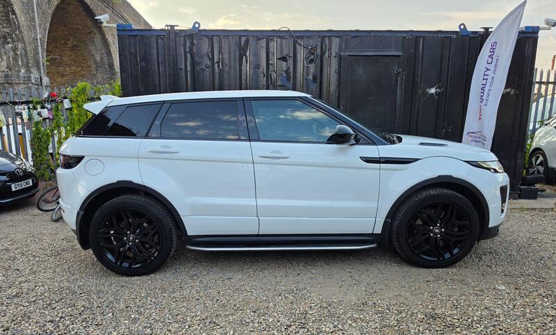 Land Rover Range Rover Evoque 2.0 Si4 HSE Dynamic Auto 4WD Euro 6 (s/s) 5dr thumbnail 5