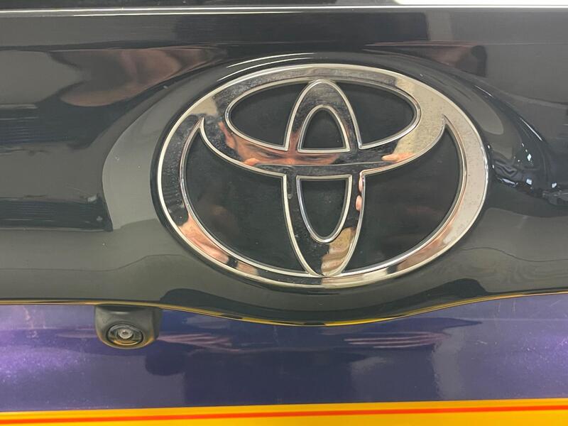 Toyota Yaris view 6