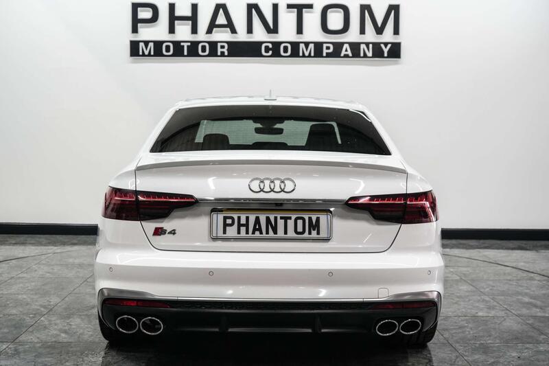Audi Audi S4 view 4