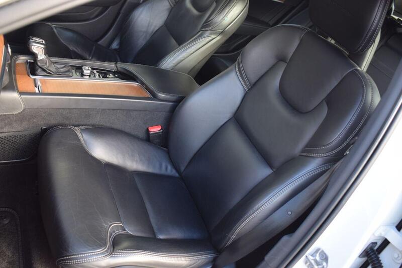 Volvo V90 view 4