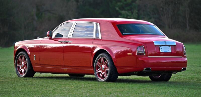 Rolls-Royce Phantom view 7