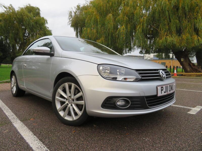 Volkswagen Eos view 17