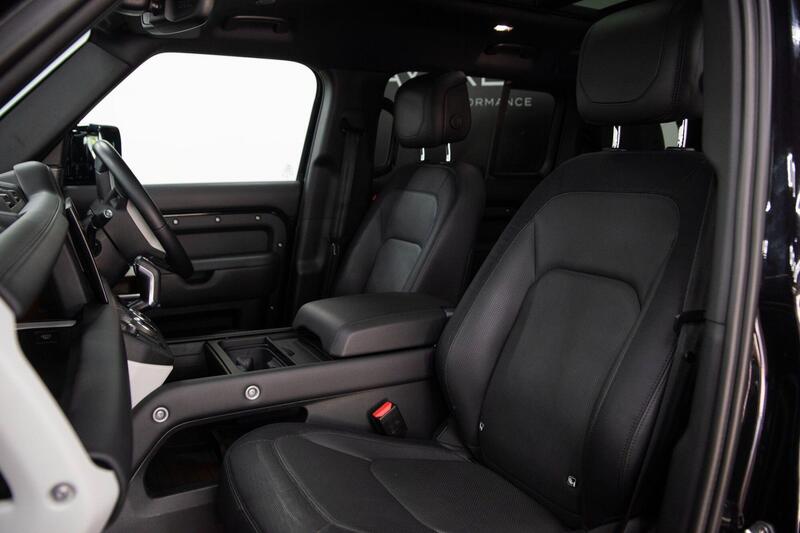 Land Rover Defender view 4