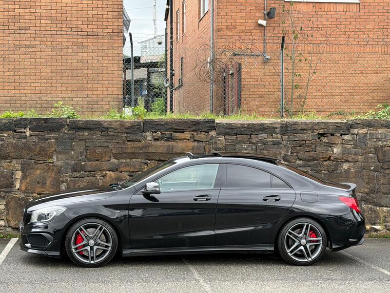 Mercedes-Benz Mercedes-Benz CLA view 4