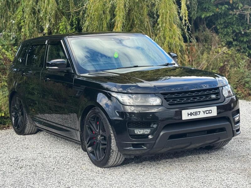 Land Rover Range Rover view 3