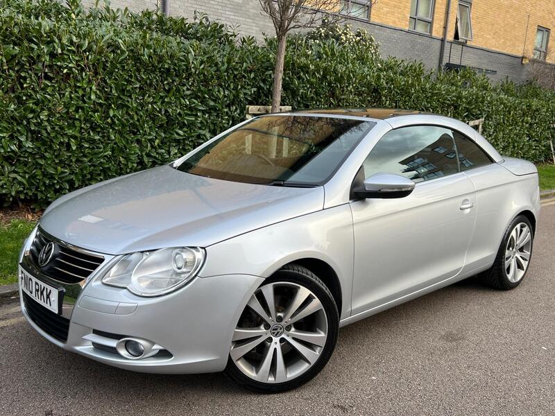 Volkswagen Eos view 3