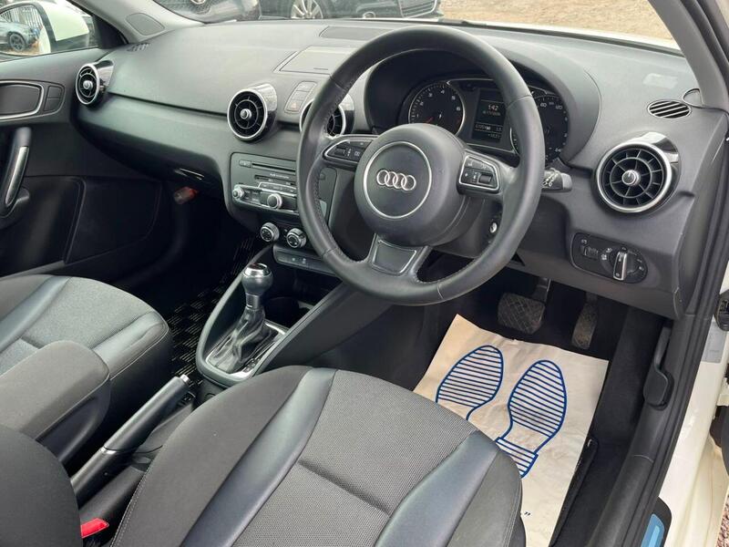 Audi A1 view 3