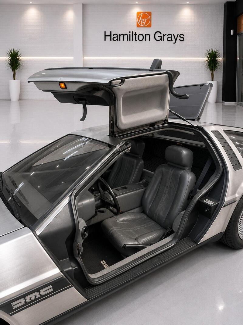 Delorean DMC-12 view 5
