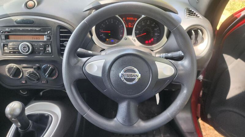 2014 Nissan Juke — photo 24