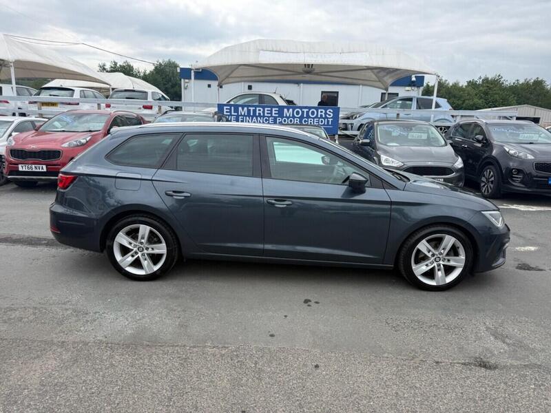 Seat Leon SEAT Leon view 3
