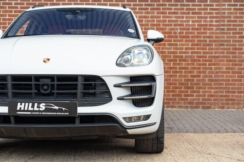 Porsche Macan view 7