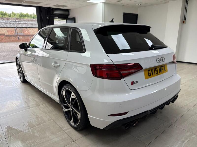 Audi Audi S3 view 5