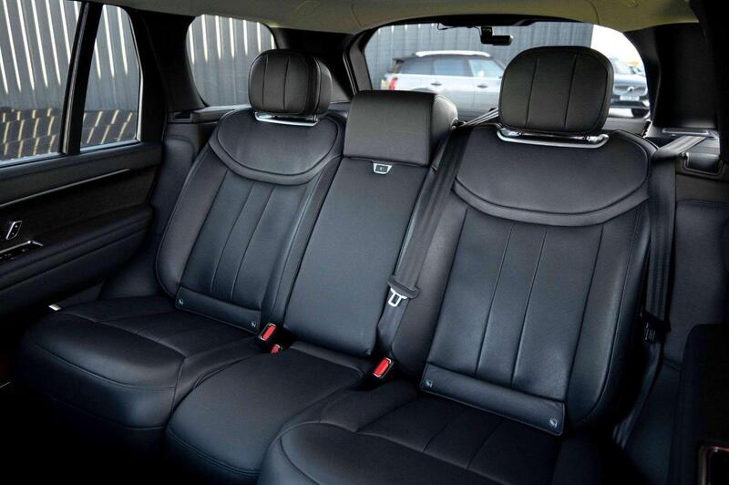 Land Rover Range Rover view 5