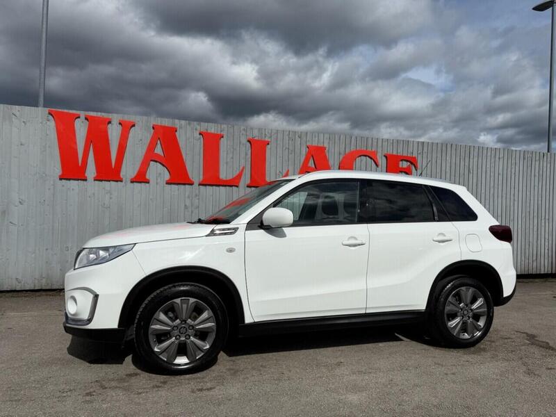 Suzuki Vitara view 4