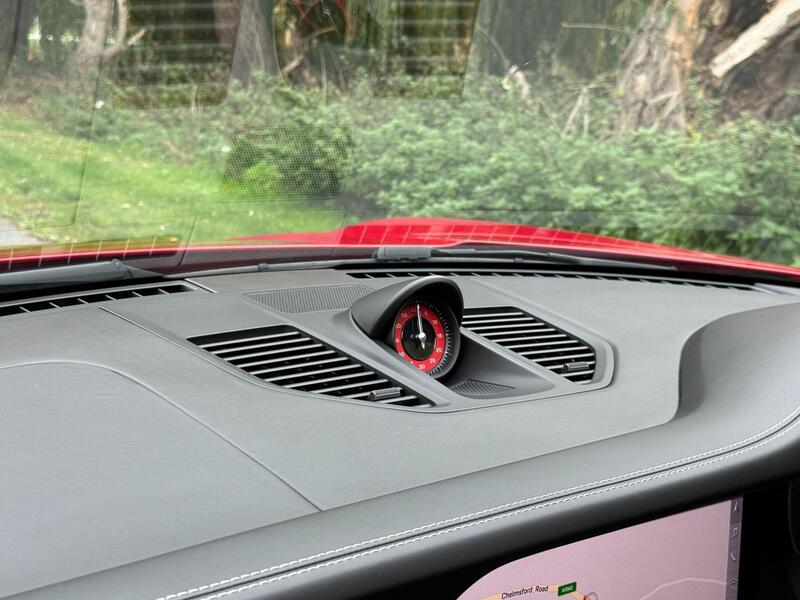 Porsche 911 view 22