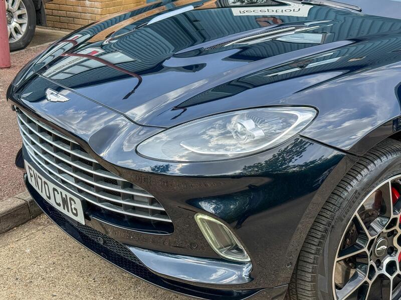 Aston Martin DBX view 7