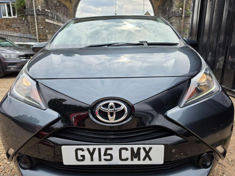 Toyota AYGO 1.0 VVT-i x-play Euro 5 5dr Euro 5 thumbnail 45