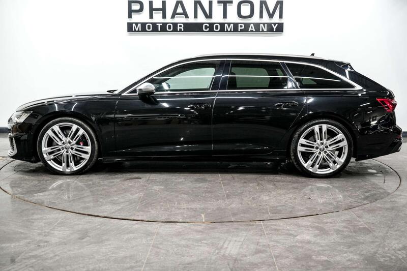 Audi S6 Avant view 3