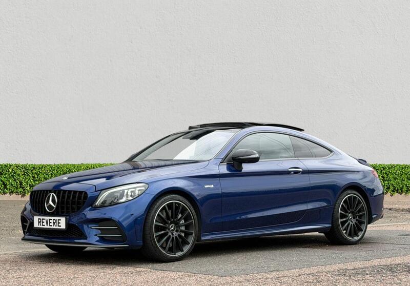 Mercedes-Benz C-Class view 3