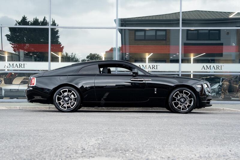 Rolls-Royce Wraith view 3