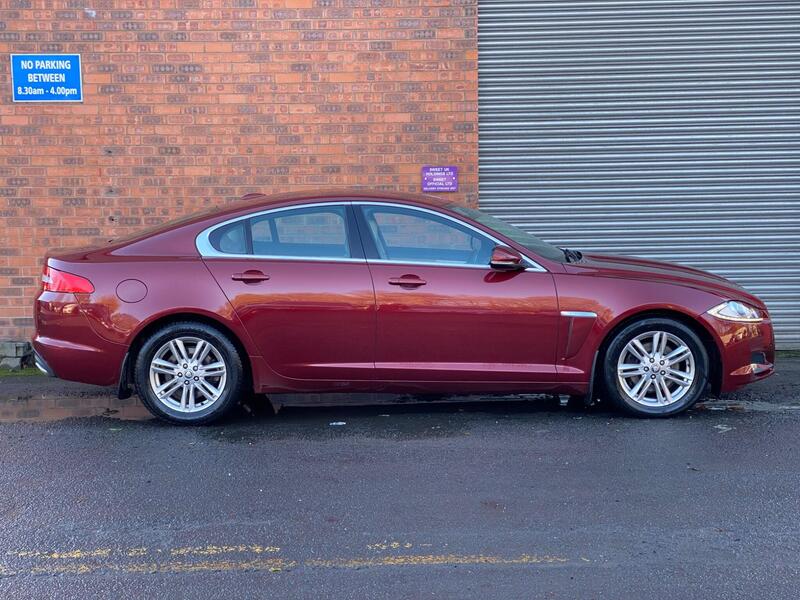 Jaguar XF view 5