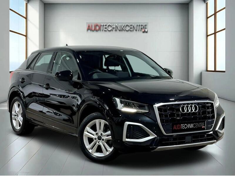 Audi Q2 main image