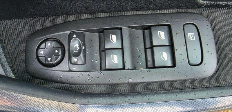 Peugeot 2008 1.2 PureTech GPF Allure Euro 6 (s/s) 5dr thumbnail 40