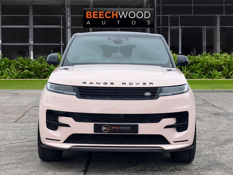 Land Rover Range Rover Sport view 3