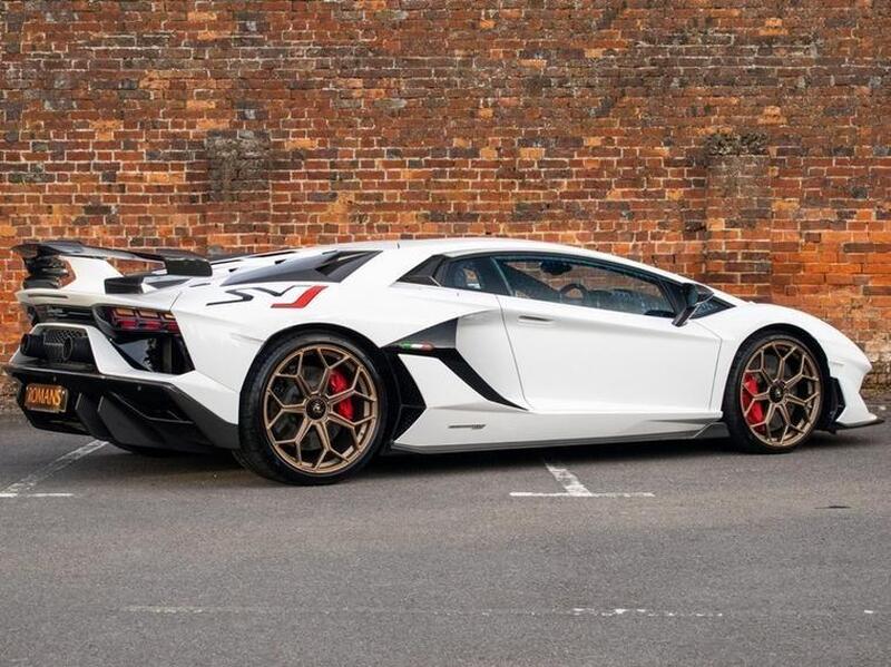 Lamborghini Aventador view 4