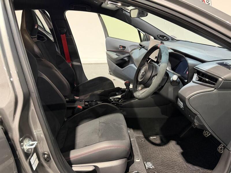 Toyota Corolla view 5