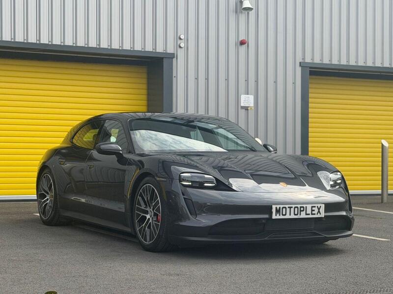 Porsche Taycan view 3