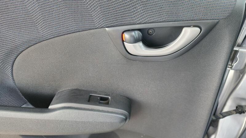 2010 Honda Jazz — photo 40