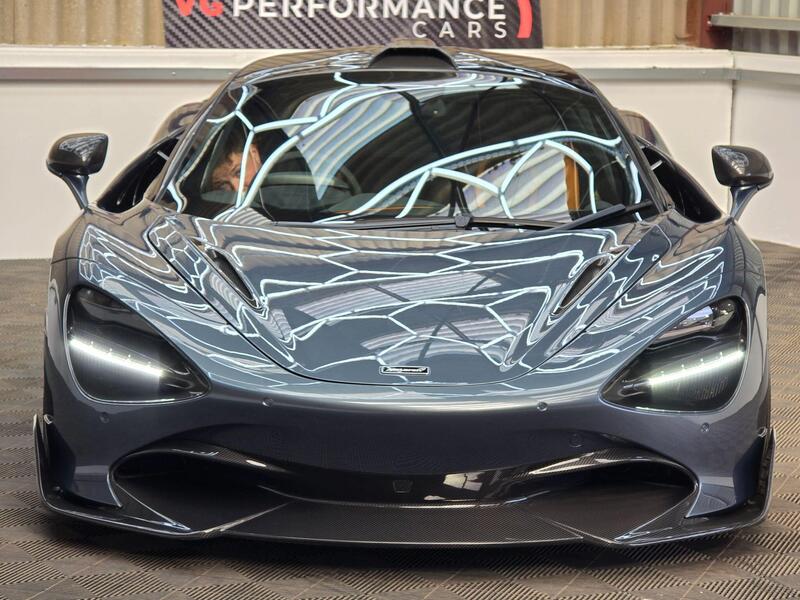Mclaren 720s view 5