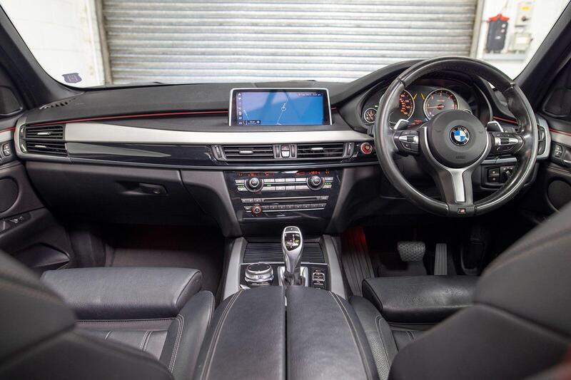 BMW X5 BMW X5 view 2