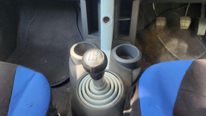 2007 Mitsubishi Colt — photo 23