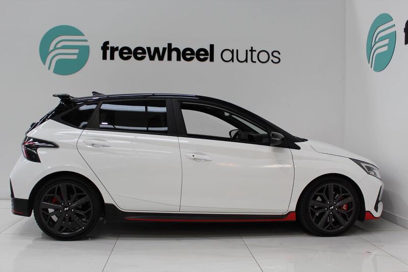 2023 Hyundai i20 in White — image 29 of 94